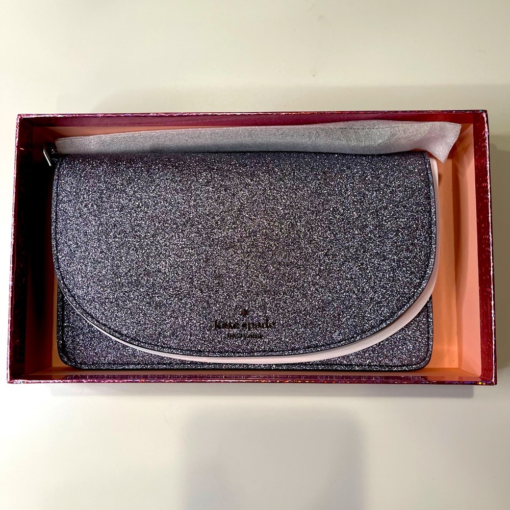 New in box Kate Spade Joeley multifunction wristlet